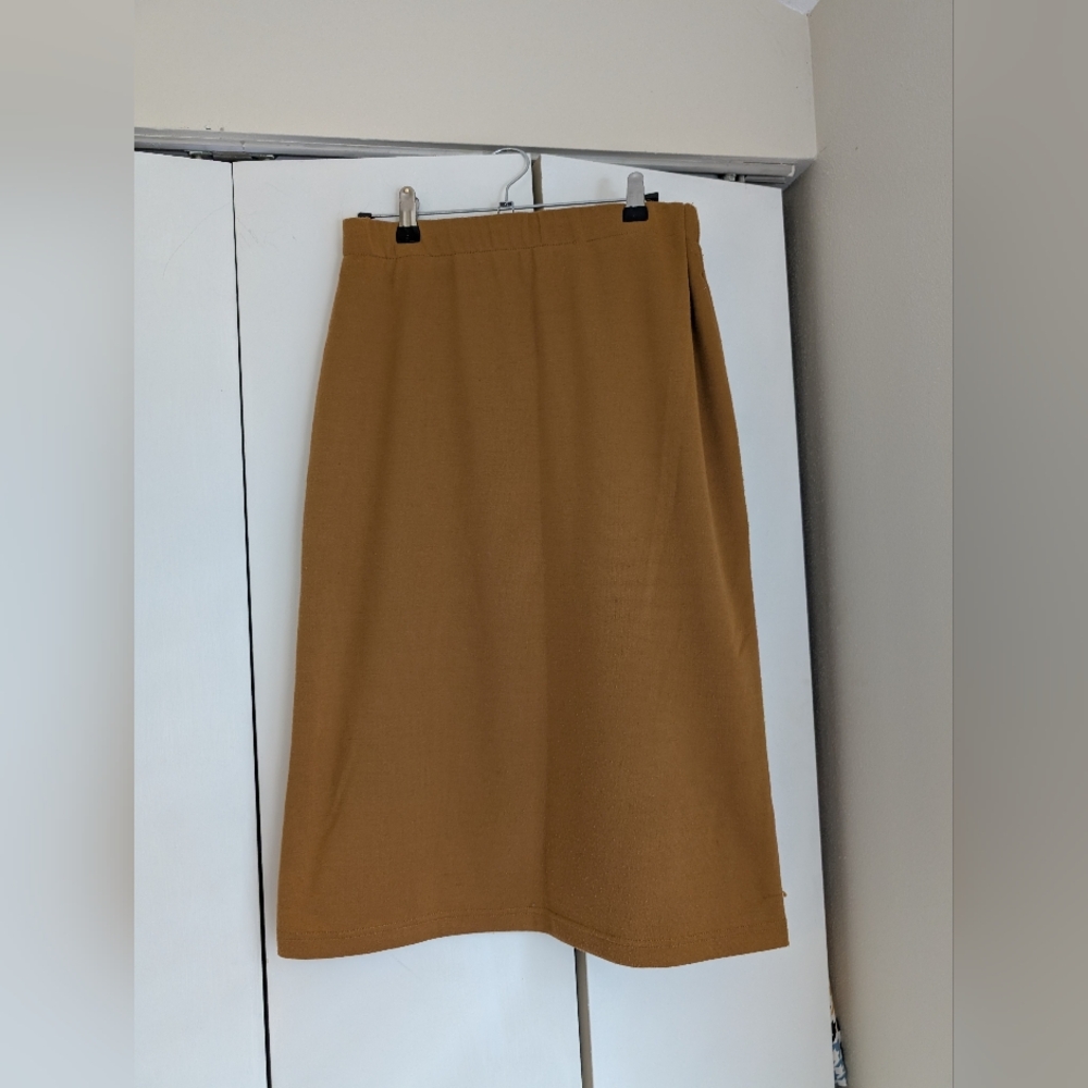 Jade Mackenzie Mustard Pencil Skirt Size M